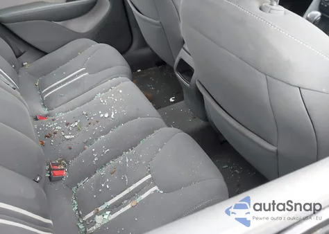 2013 Dodge Dart Rallye z USA, uszkodzony, nr VIN 1C3CDFBA0DD103223